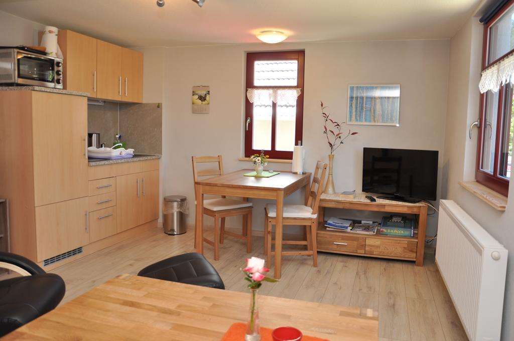 Cafe Landart Im Thueringer Finistere Apartment Plaue  Bilik gambar